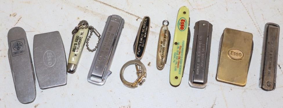 Group of 10 Esso Advertising Pocket Knives (1 of 5)