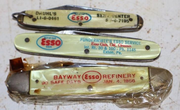 Group of 3 Esso Advertising Pocket Knives (1 of 2)