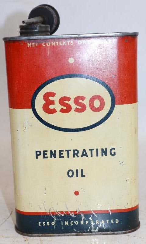 Esso Flat Metal Quart Penetrating Oil Can (1 of 3)
