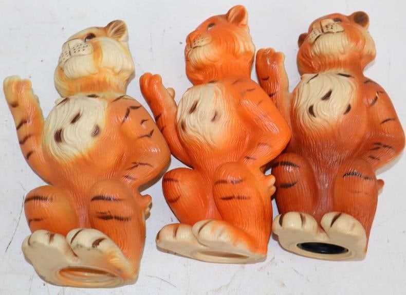 Group of 3 - 1960's Esso Tiger Coin Banks (1 of 4)