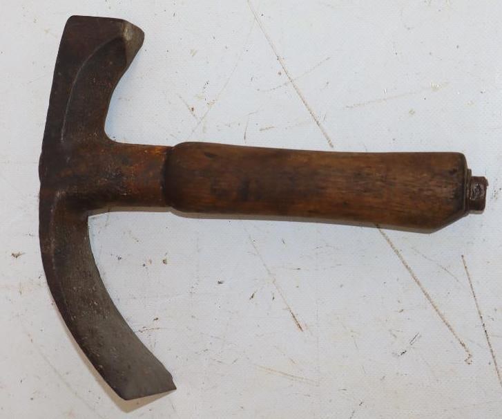 Coopers Anze Hand Tool For Barrel Making: 8x9.5x3