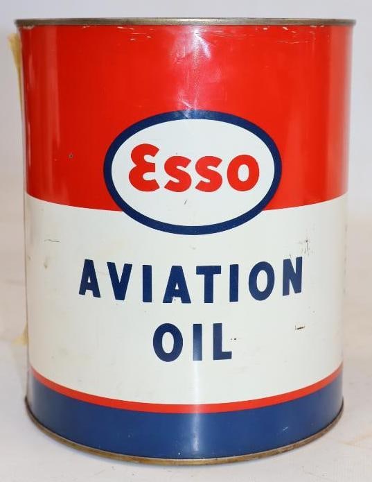Esso Aviation 1 Gallon Oil Can (1 of 3)