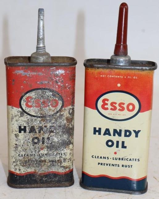 Group of 2 Esso Handy Oilers Cans (1 of 2)