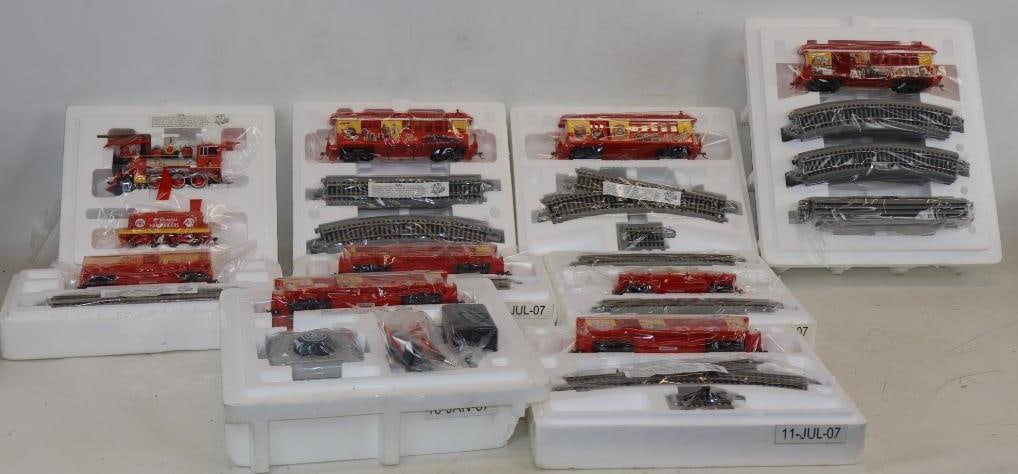 2007 McDonald's Advertising Toy Train with Track & Transformer in Original Styrofoam Boxes (1 of 17)