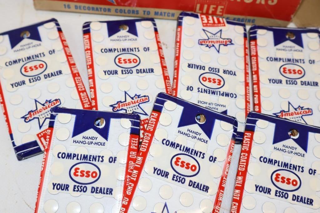 Group of 7 Esso Thumbtack Gas Station Giveaways with Original Cardboard Advertising Display Box (1 of 6)