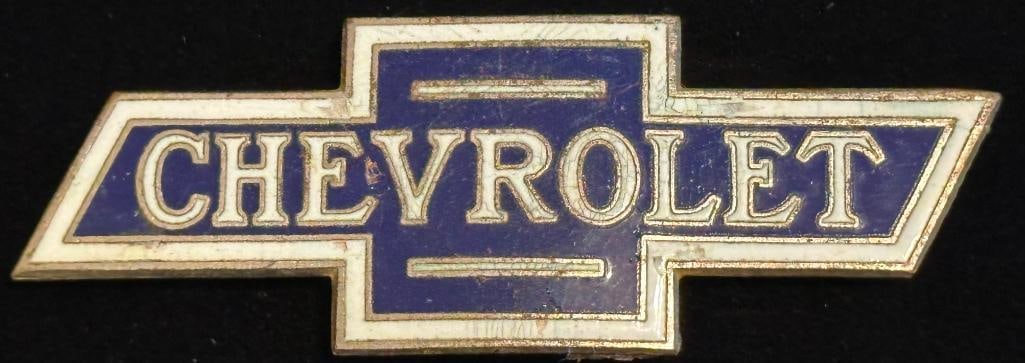 Chevrolet Radiator Emblem (1 of 2)