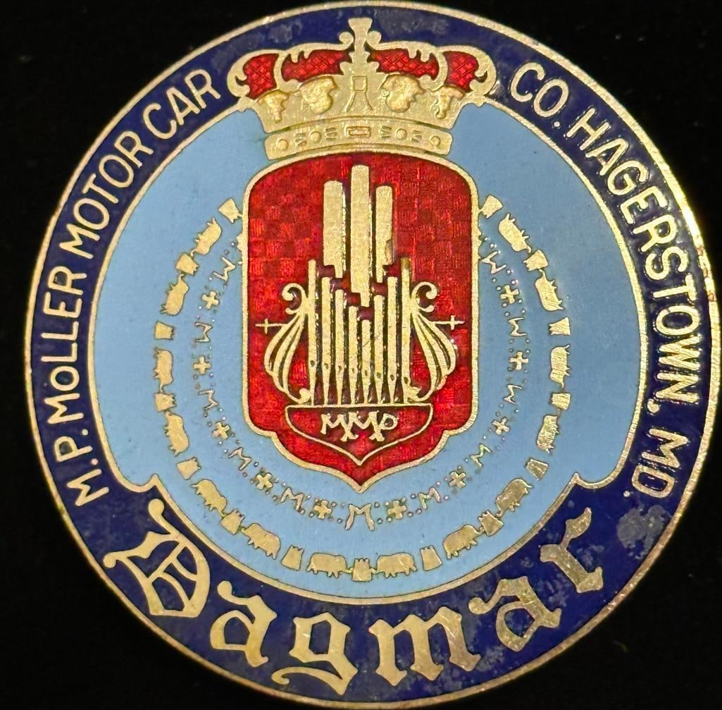 Dagmar Radiator Emblem (1 of 2)