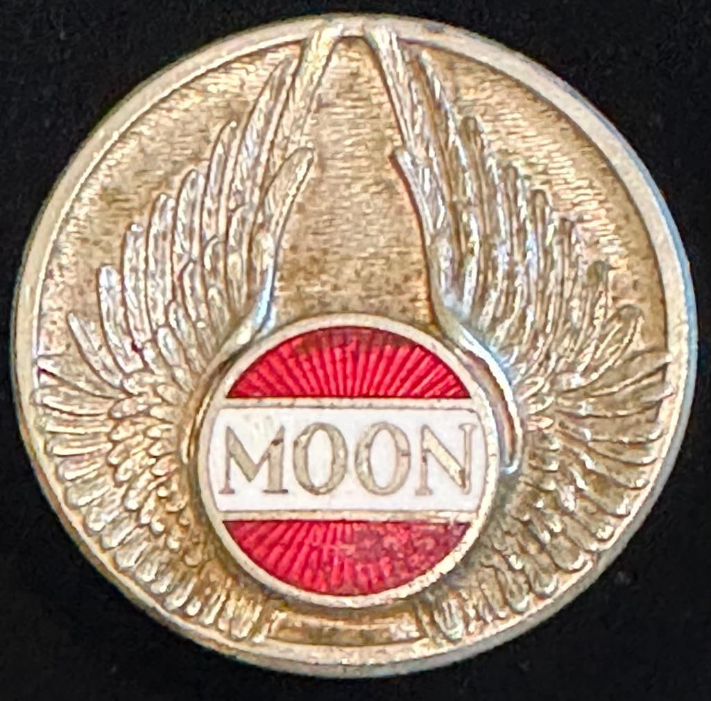 Moon Radiator Emblem (1 of 2)