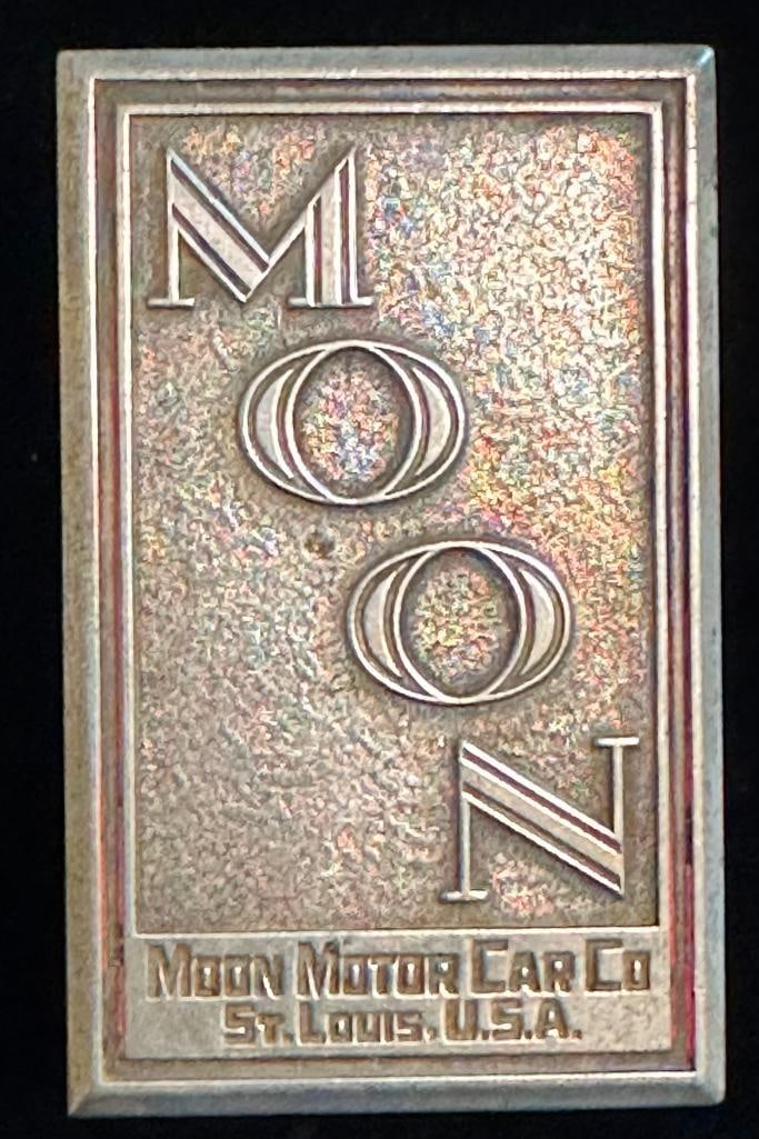 Moon Radiator Emblem (1 of 2)