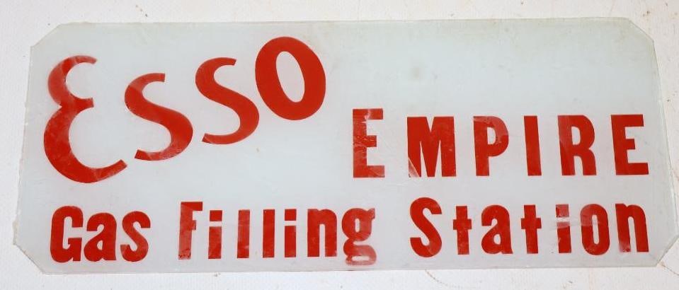 Esso Empire Gas Filling Station Gas Pump Advertising Ad Glass (1 of 2)