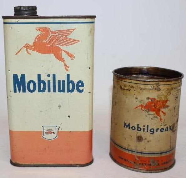 Group of 2 Socony Vacuum 1lb and 2lb Grease Cans (1 of 3)