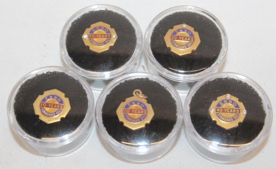 Group of 5 Standard Oil Company Esso Employee Service Award Gold Pin Badges: .5x.5 Each Marked 14K Gold With Diamonds 2-10Year, 20 Year, 30 Year, 40 Year