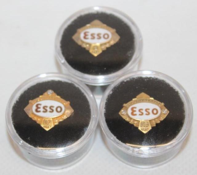 Group of 3 Standard Oil Company Esso Safe Driver Award Gold Pin (1 of 4)