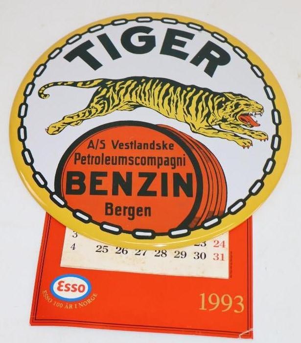 Tiger Benzin Esso of Norway Advertising Calendar TOC: 10.5" x 13.5"