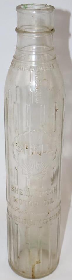 Embossed Shell-Penn Quart Motor Oil Bottle (1 of 4)