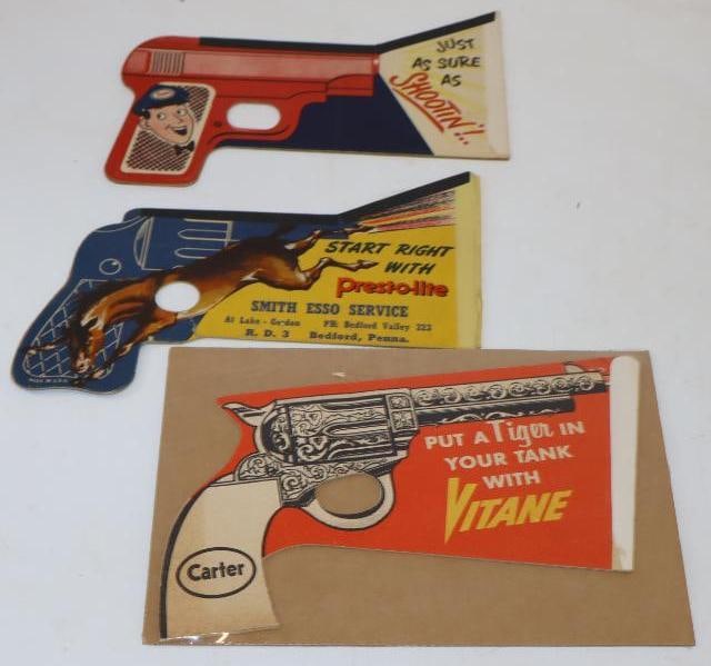 Group of 3 Esso and Carter Paper Toy Gun and Advertisements: Largest is 7.5x4.5