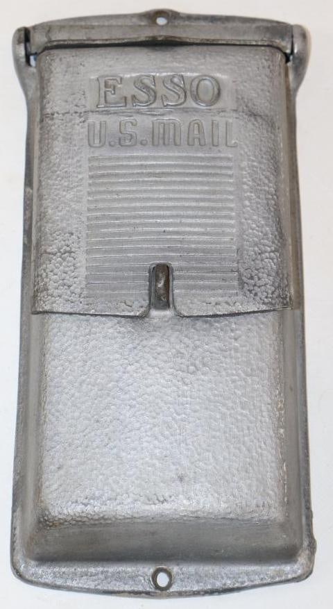 Embossed Esso US Mail box (1 of 4)