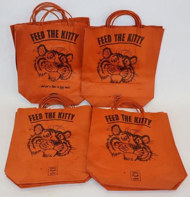 Group of 19 Esso Feed The Kitty Advertising Bags: 13x17
