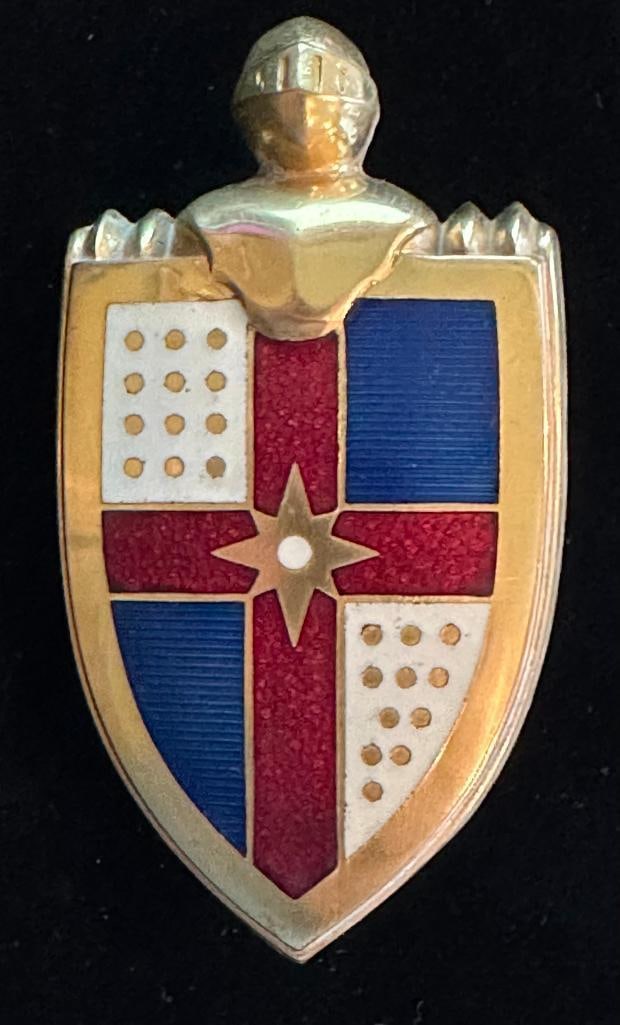 1946 - 1949 Lincoln Grille Emblem (1 of 2)