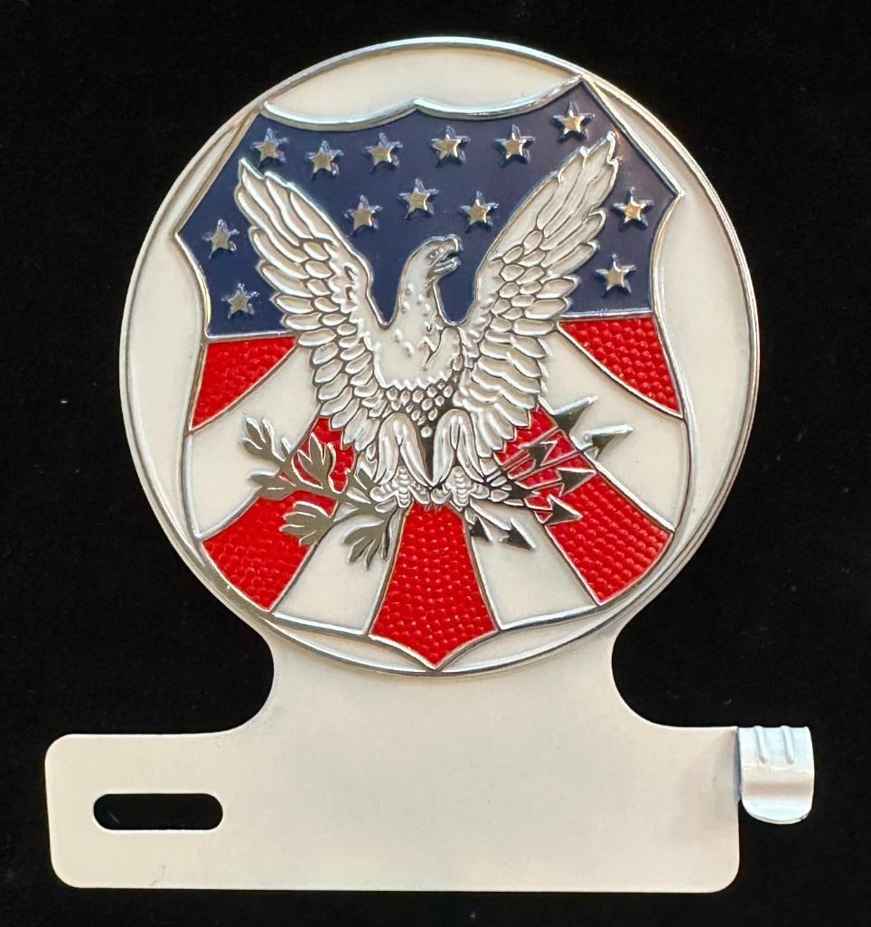 American Eagle Shield Emblem Plate Topper (1 of 3)