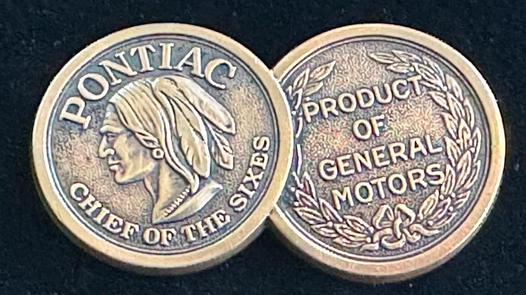 1928 - 1929 Pontiac Radiator Emblem (1 of 2)