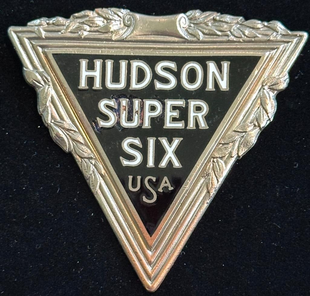 1929 Hudson Super Six Radiator Emblem (1 of 2)