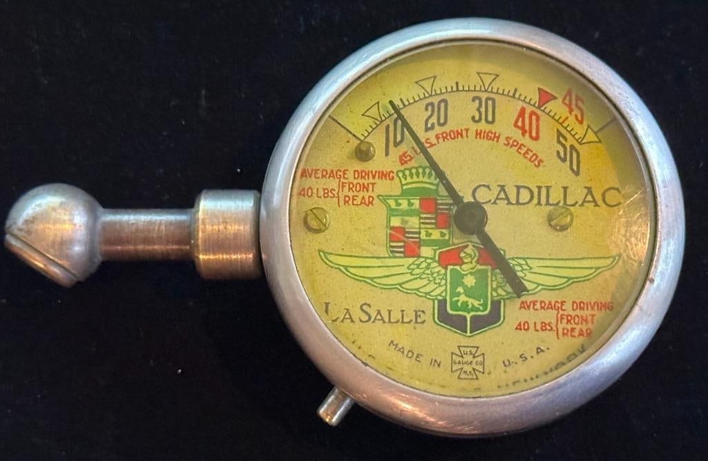Cadillac LaSalle Tire Pressure Gauge (1 of 2)
