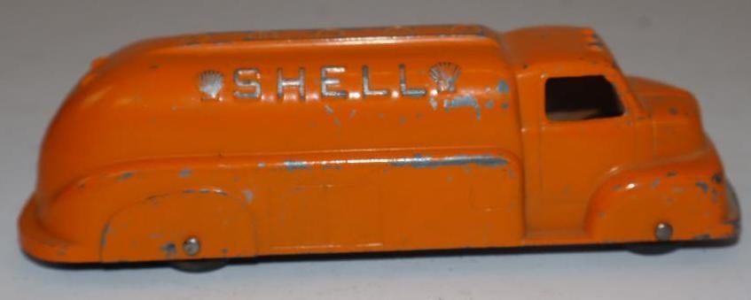 Tootsie Toy Shell Oil Company Tanker Truck (1 of 4)