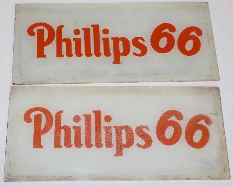 Pair of Phillips 66 Gas Pump Ad Glass (1 of 2)