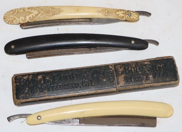 Group of 4 Straight Edge Razors (1 of 4)