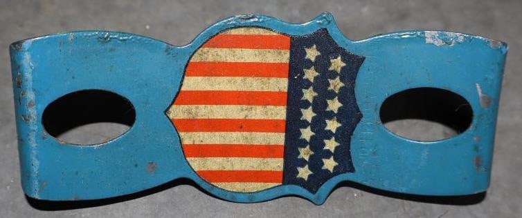 13 Star Dettra Bumper Mount Flag Holder: 4.5" x 2" x 1"