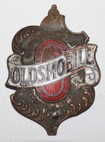1917-1924 Oldsmobile Cloisonne Radiator Emblem (1 of 2)
