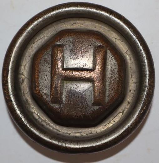 Hupmobile (MOAT) Brass Threaded Automobile Hub Cap: Thread Diameter Is 3in