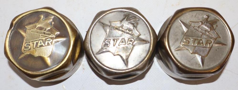 Group of 3 Durant Star Brass Threaded Automobile Hub Caps (1 of 2)
