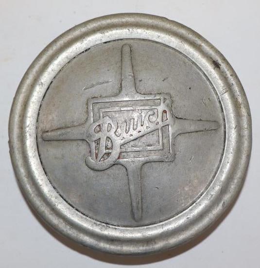 Buick Threaded Automobile Hub Cap (1 of 2)