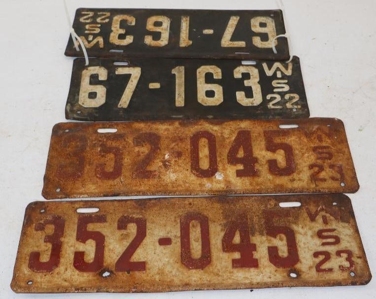 Group of 4 - 1922 & '23 Wisconsin License Plates (1 of 2)