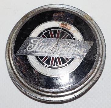1928-1931 Cloisonne Studebaker Radiator Emblem (1 of 2)