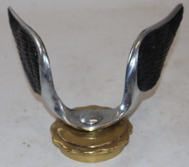 Radiator Cap with Wings Hood Ornament Attachment (1 of 4)