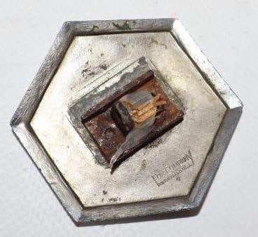 1931-1932 Essex Six Cloisonne Radiator Emblem For Export - 2