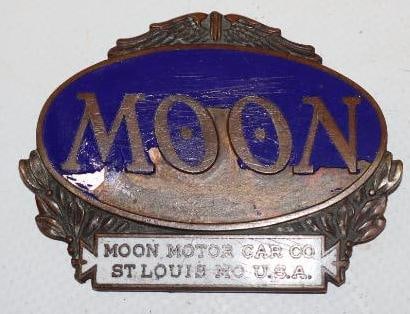 1919-1920 Moon Motor Car CO. Cloisonne Radiator Emblem: 2.25x2