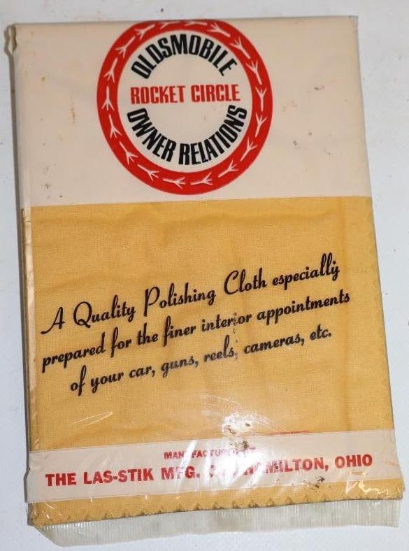 Oldsmobile Rocket Circle Polishing Cloth in Original Packaging: 5" x 7"