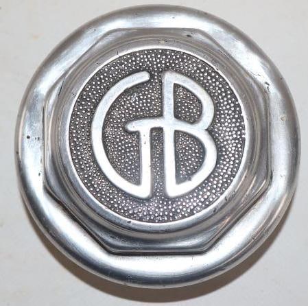 Embossed Graham Brother's Threaded Automobile Hubcap (1 of 2)