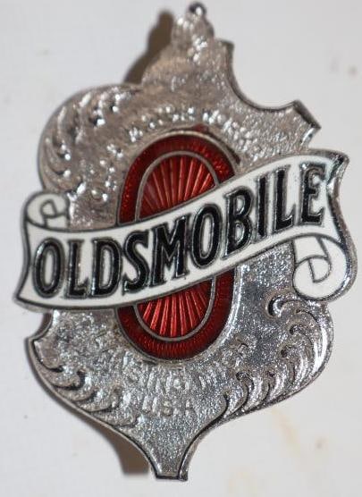 1917-1924 Oldsmobile Reproduction Radiator Emblem (1 of 2)