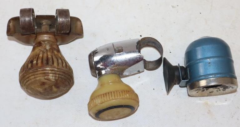 Group of 3 Early Automobile Suicide Knobs & Ashtray Accessory (1 of 3)