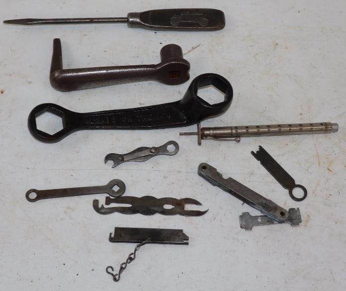 Group of 10 Ford, Tungsten, Atlas, & Other Auto Related Tools and Gauges (1 of 7)