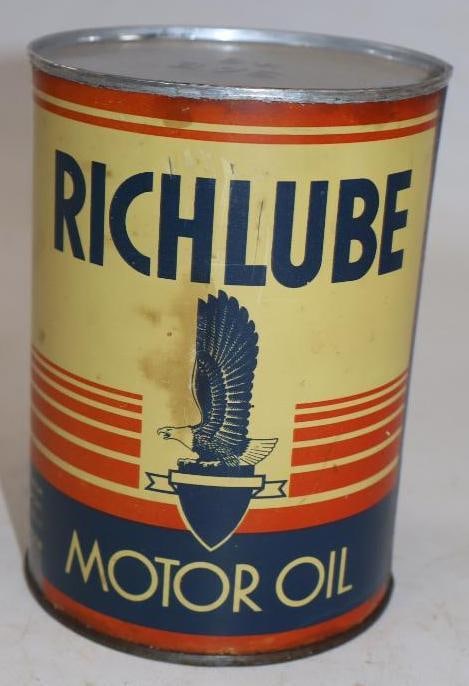 Richlube Metal One Quart Oil Can (1 of 4)