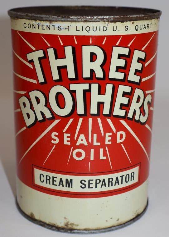 Three Brothers Cream Separator One Quart Metal Oil Can (1 of 5)