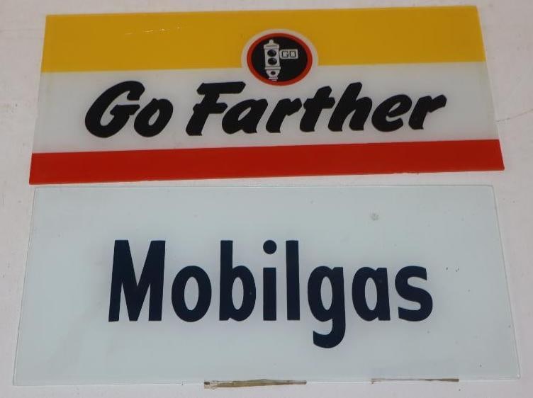 Group Of 2 Reproduction Signal Go Farther & Mobilgas Gas Pump Advertising Ad Glass (1 of 4)