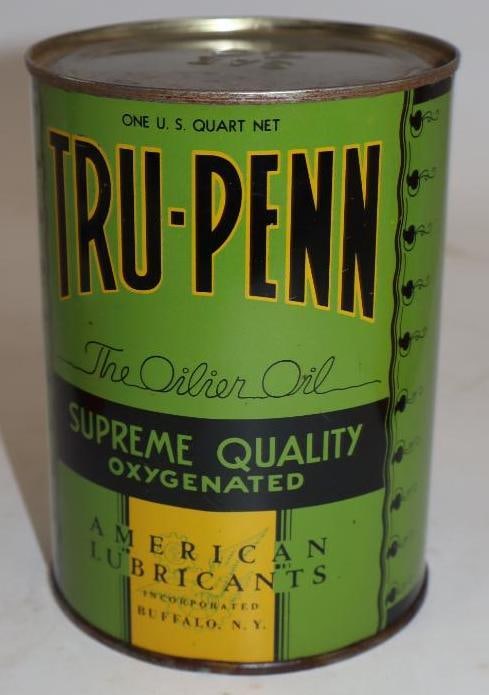 Tru-Penn Metal One Quart Oil Can: Empty. Has new top lid. 32oz