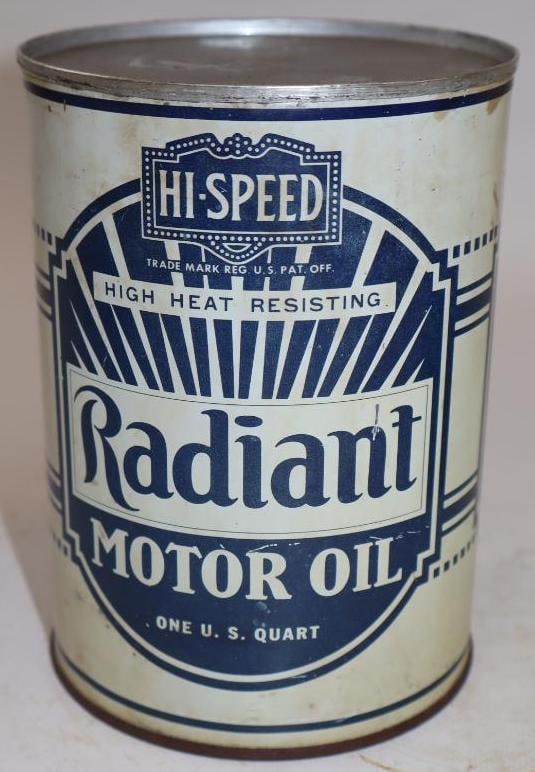 Hi-Speed Radiant One Quart Metal Oil Can (1 of 4)